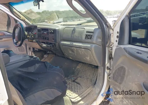 2003 Ford F-350 из США, поврежденный, VIN 1FTSW31P53EC88769